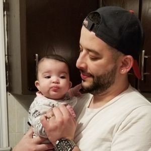 Meet your Posher, Chakib